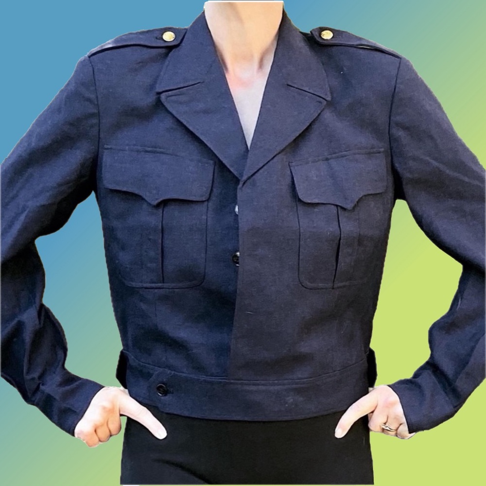 Vintage cropped navy jacket uniform